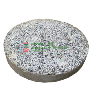 River Pebble Cement Slab (Grey) (14″Ø)